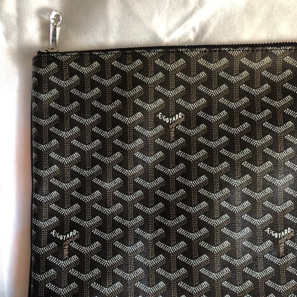 SOLD Goyard Senat Pouch